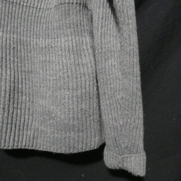 CROFT & BARROW | large | Grey Ribbed Button-Up Cardigan - Picture 8 of 16